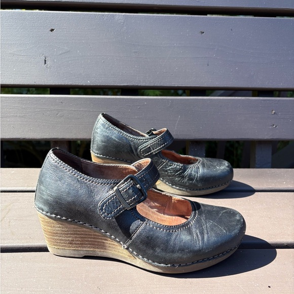 Dansko Black Mary Jane’s - Picture 1 of 7